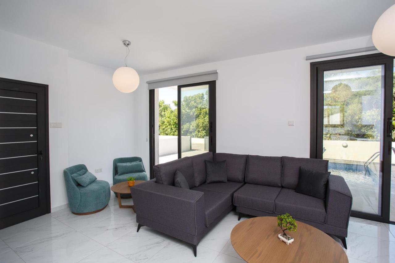 Cosy Paphos Villa - By Imh Travel & Tours Екстериор снимка