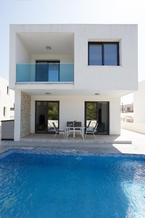 Cosy Paphos Villa - By Imh Travel & Tours Екстериор снимка